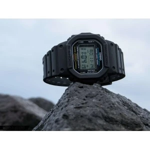 Мъжки часовник CASIO G-SHOCK DW-5600E-1V